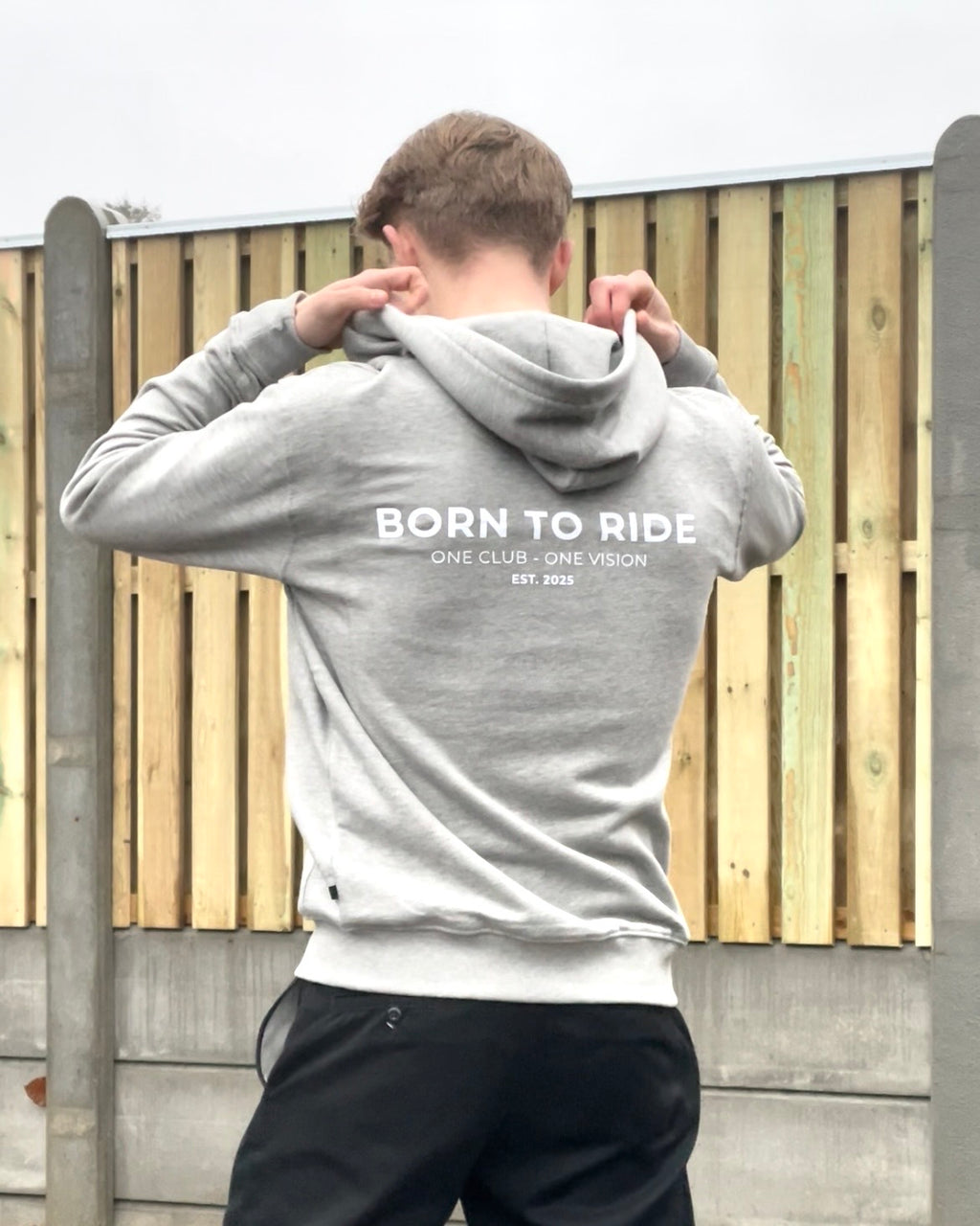 EST. 2025. 01 - Zip Up