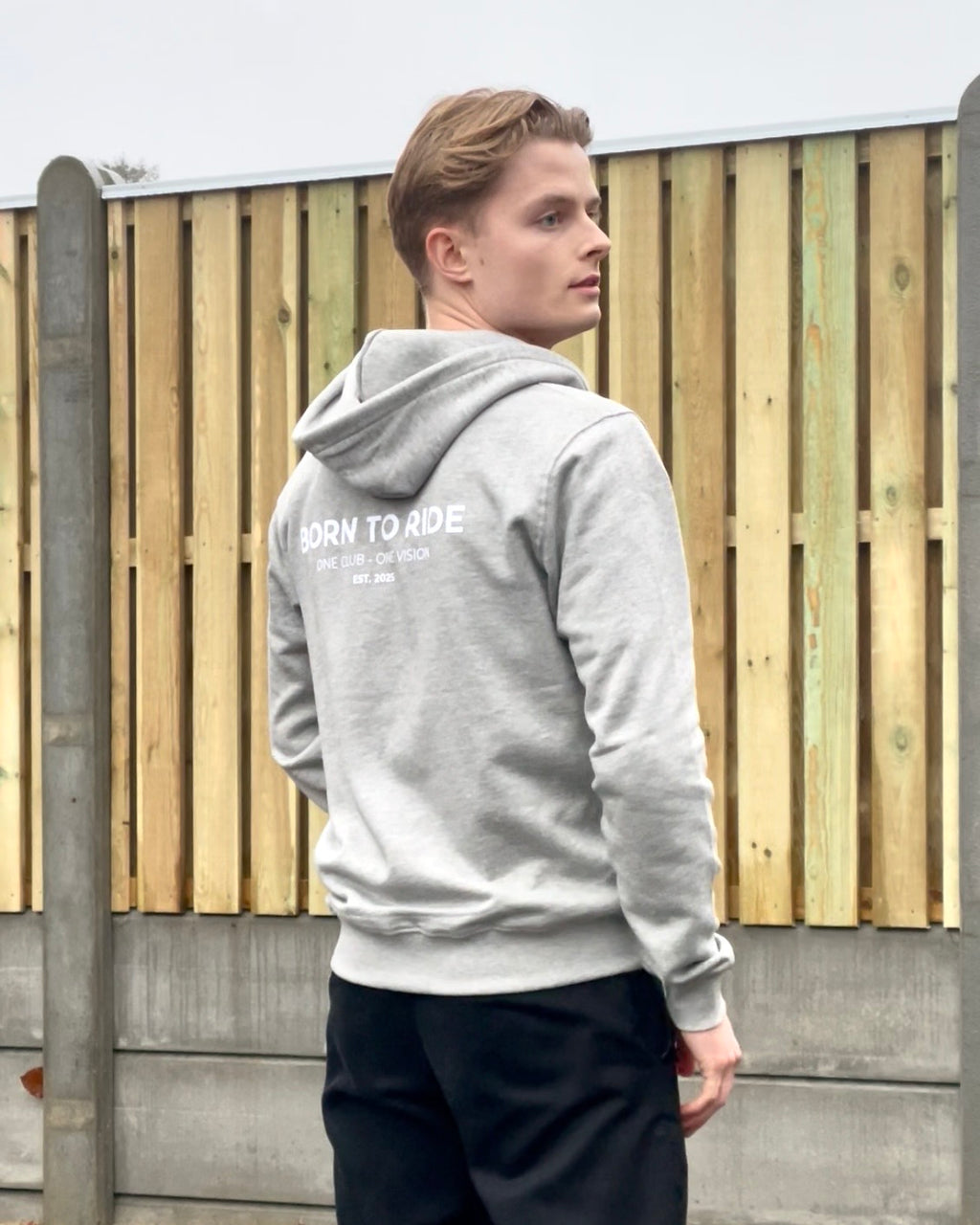 EST. 2025. 01 - Zip Up